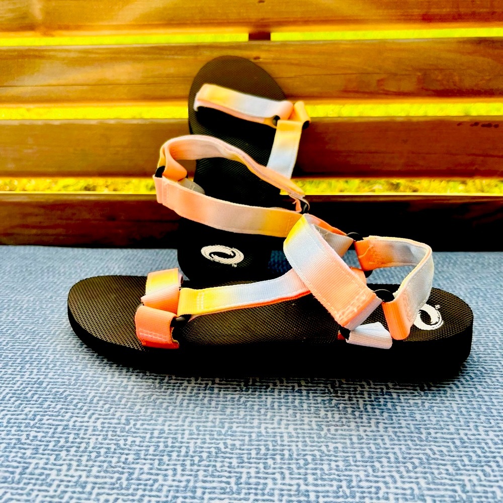 O’Rageous Women’s Tie Dye Sport Sandals